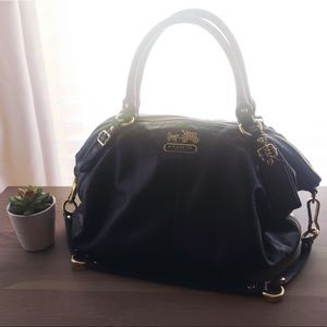 🚫SOLD🚫 Black Leather Coach handbag